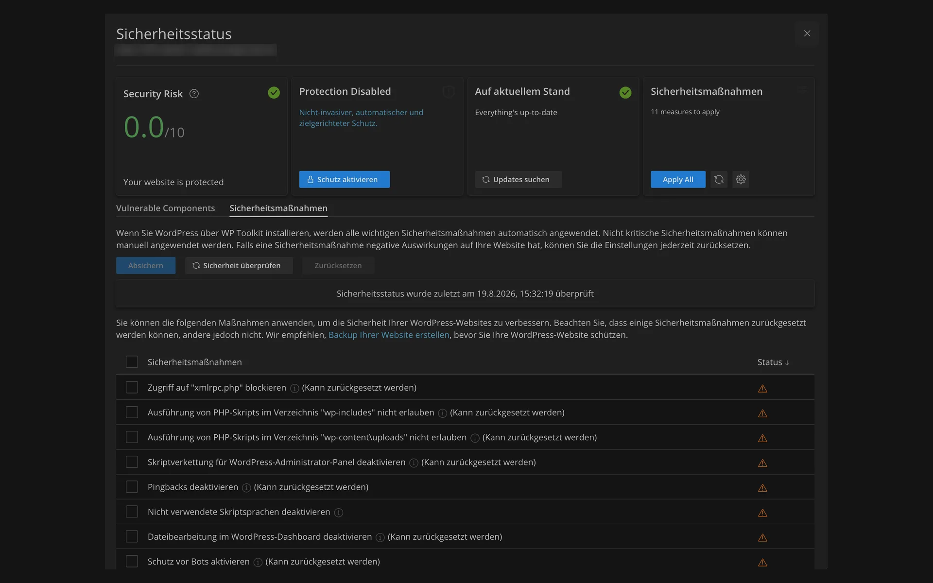 “Sicherheitsstatus” (security status) dialog with the risk rating 0,0 of 10, the note about eleven applicable measures, and the list of the individual security measures